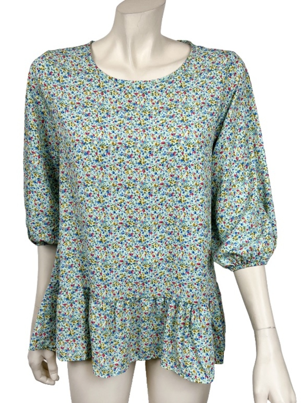 Chris & Carol Mint Green Base Floral Peplum Top